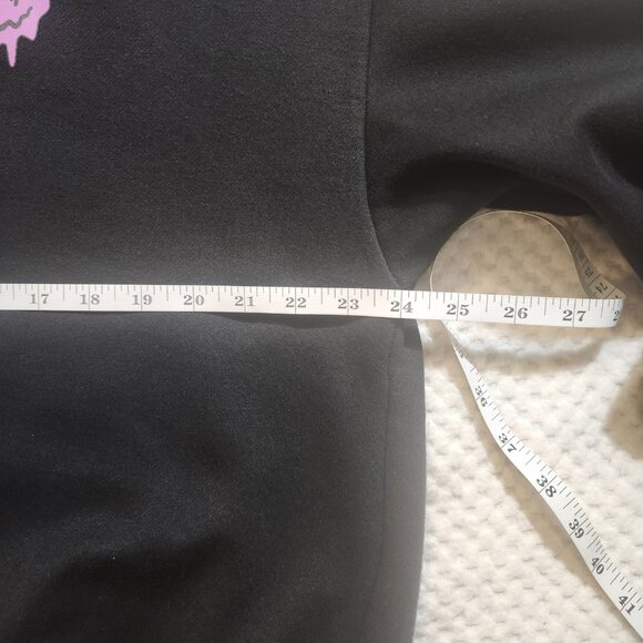 Halloween Spooky-Cute Black Sweatshirt – Size L Men’s сan also be worn by women - Picture 4 of 6